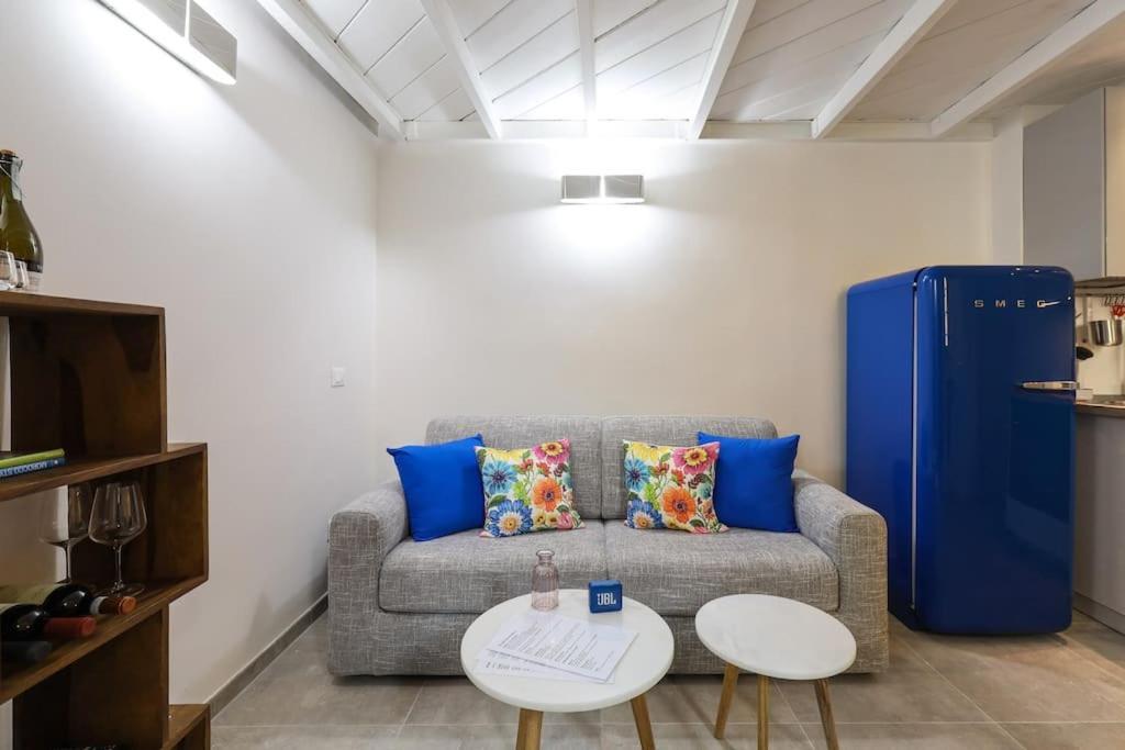 Cozy Loft Navigli, Close To Duomo And Bocconi - Italy Flat Vacation Милано Екстериор снимка