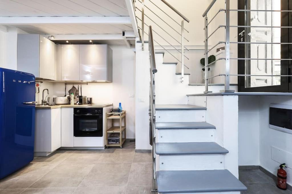Cozy Loft Navigli, Close To Duomo And Bocconi - Italy Flat Vacation Милано Екстериор снимка
